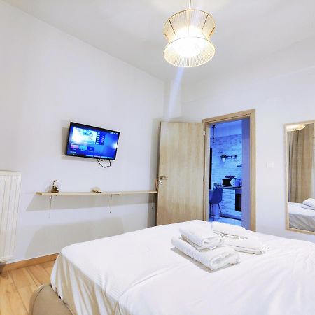 Wsd Luxury Stylish 2Bedroom Apartment With Blacony 1' To Metro Athen Eksteriør bilde